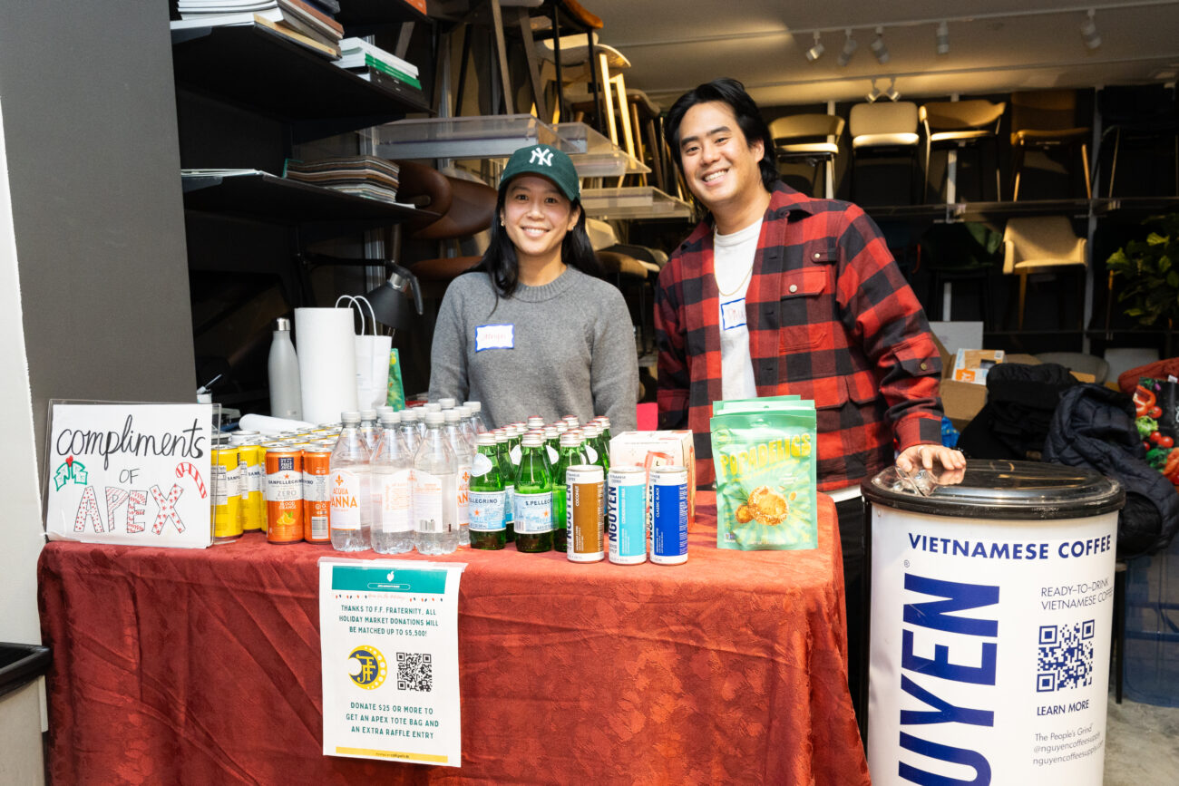 Volunteer opportunities for high school students near me, career exploration workshop for high school students, Volunteer now, Mentor, High School volunteer