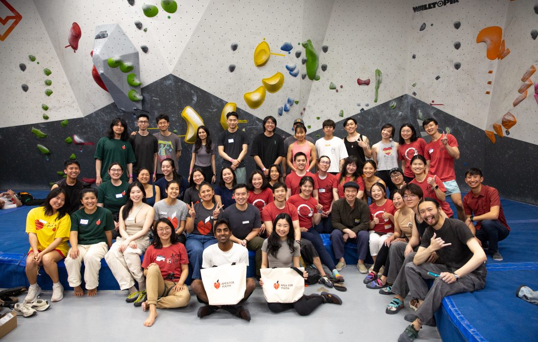 Apex climbing movement event, volunteer social